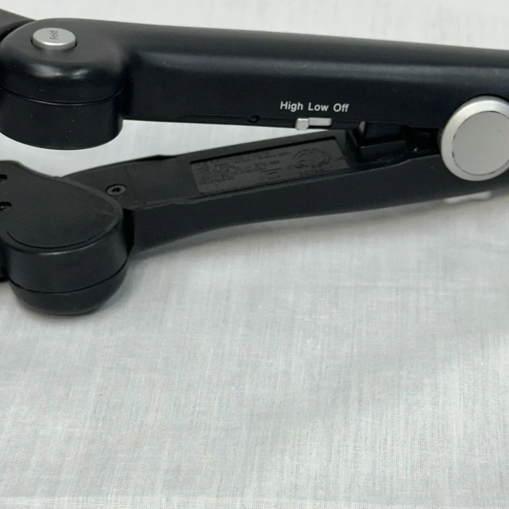 Remington WET 2 STRAIGHT Hair Straightener 1